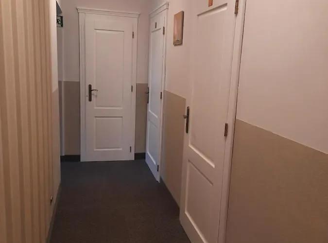 宾馆 拉法别墅 3*