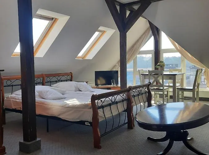 宾馆 拉法别墅 梅尔诺