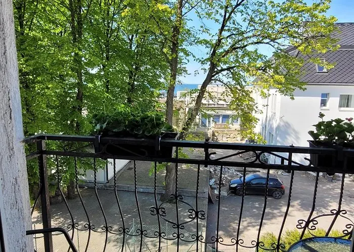 拉法别墅 宾馆 3*